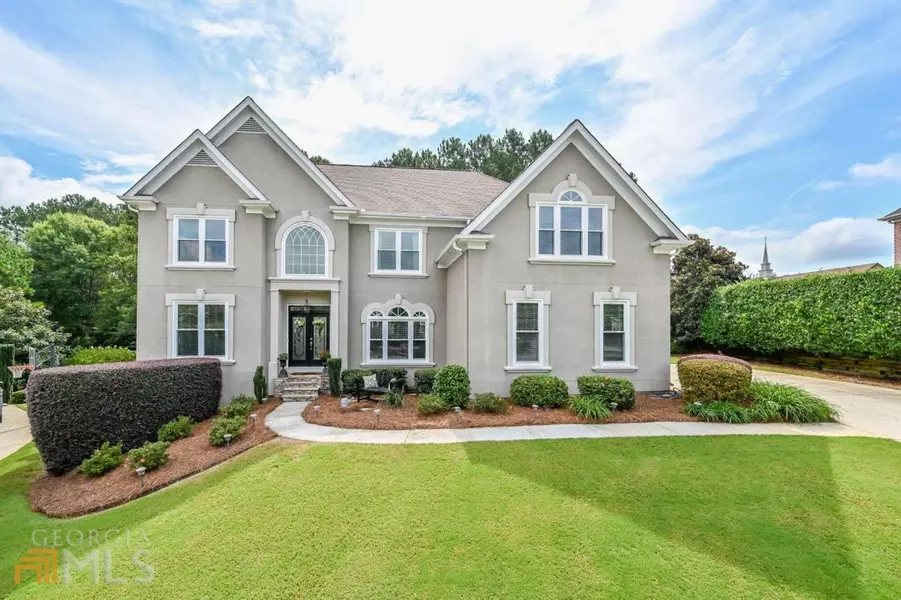 330 Autumn Breeze DR, Roswell, GA 30075