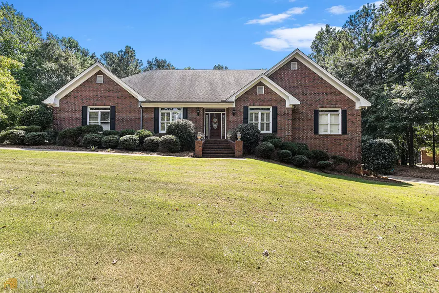 142 Cotton Creek DR, Mcdonough, GA 30252