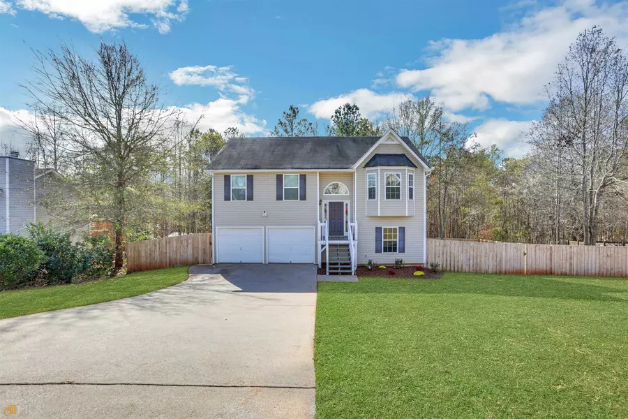 174 Twin Oaks LN, Dallas, GA 30157