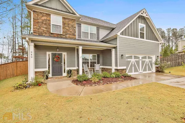 249 Cliffhaven CIR, Newnan, GA 30263