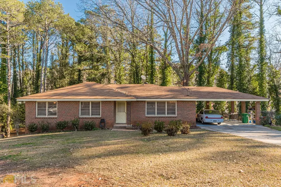 523 Winley DR, Stone Mountain, GA 30083