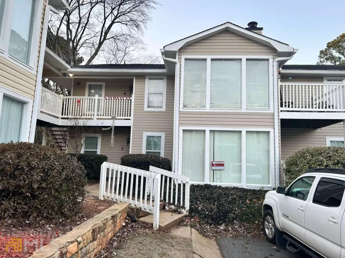 Marietta, GA 30067,702 Augusta DR SE