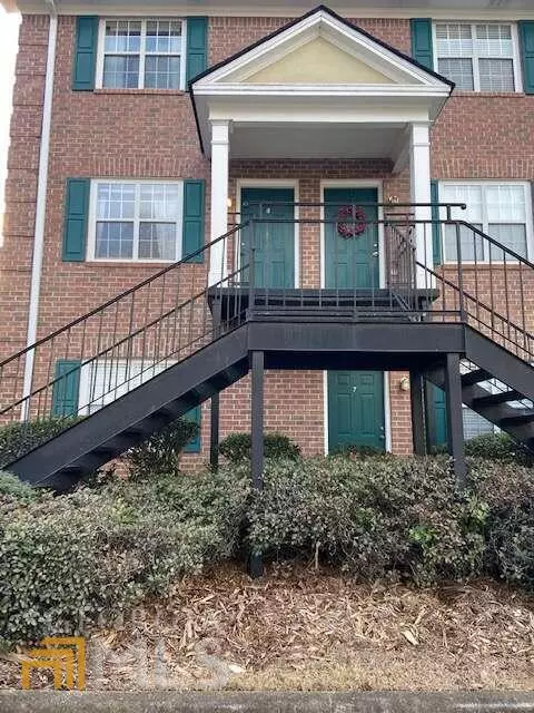 Athens, GA 30605,100 Woodstone DR #8