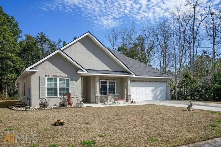 125 Bayonet PT, Brunswick, GA 31523