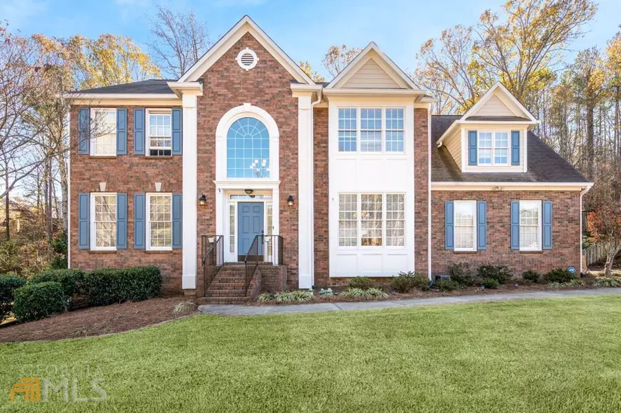 1065 Charleston TRCE, Roswell, GA 30075