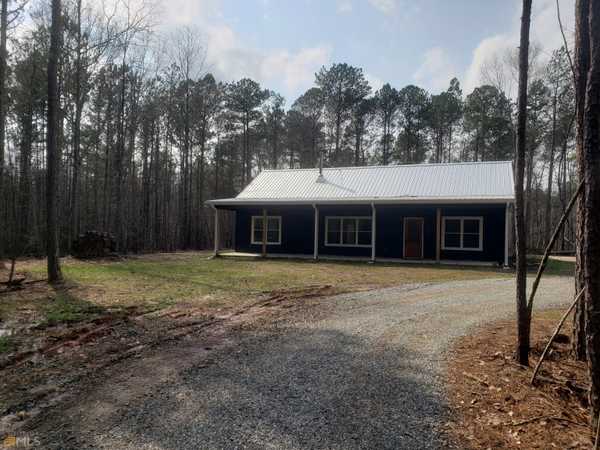 2003 Beach Rd., Greenville, GA 30222