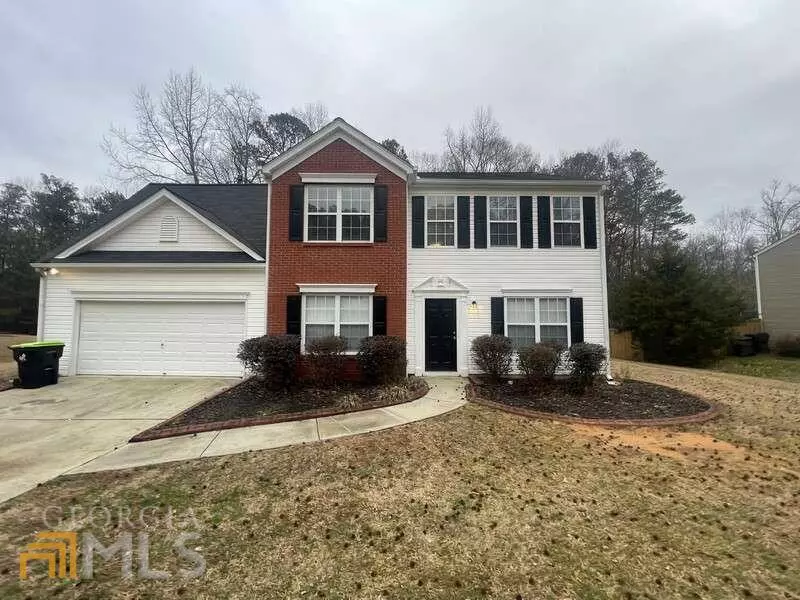 349 Crestbend LN, Powder Springs, GA 30127