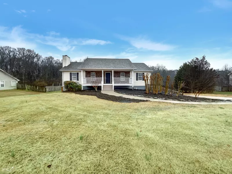 277 Kiley DR, Hoschton, GA 30548