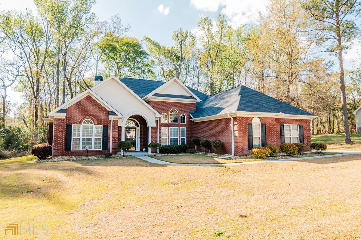 Lizella, GA 31052,205 Big Pine DR