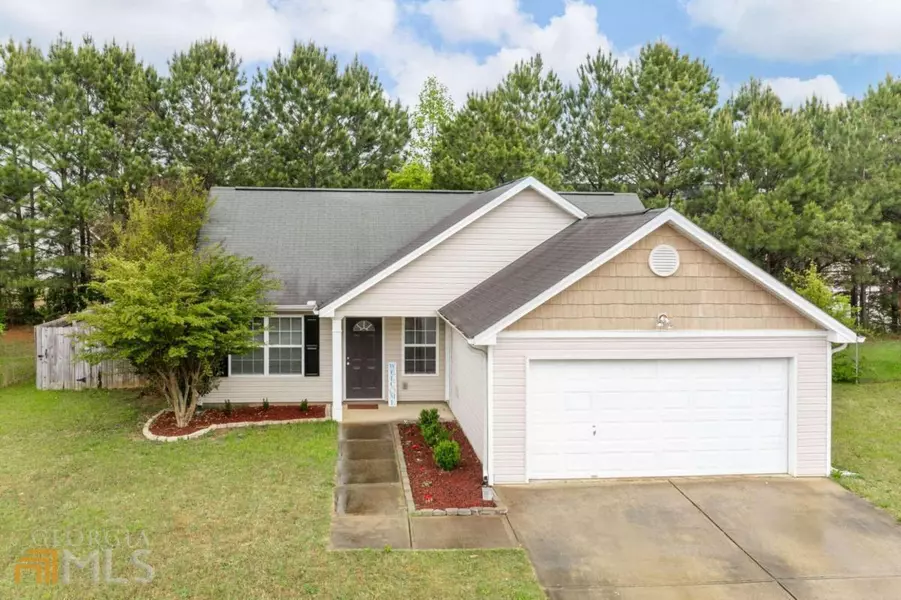 108 Rockefeller LN, Dallas, GA 30157