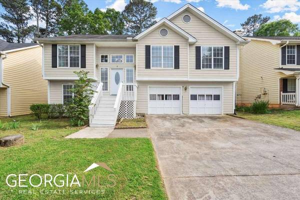 1050 Falling Water LN, Norcross, GA 30093