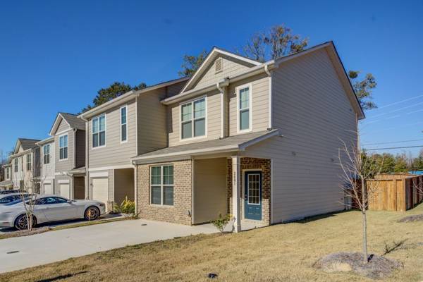 3445 Sumersbe CT #55, South Fulton, GA 30349