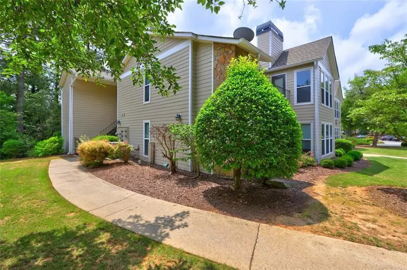 Roswell, GA 30075,3204 Lake Pointe CIR