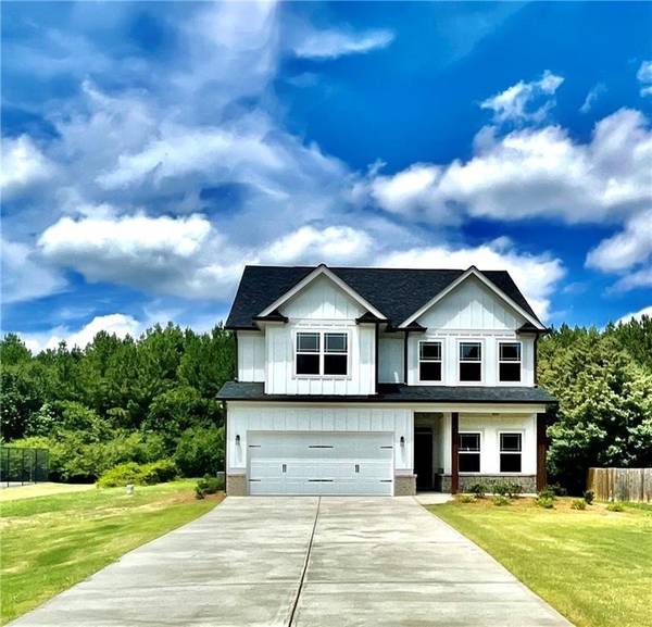 43 Applewood LN, Taylorsville, GA 30178