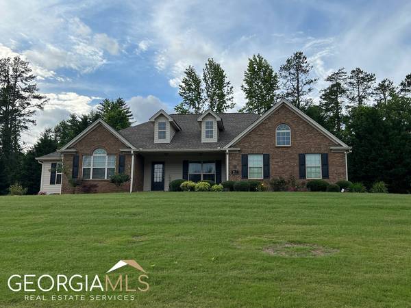 222 Hidden Meadows LN, Mount Airy, GA 30563