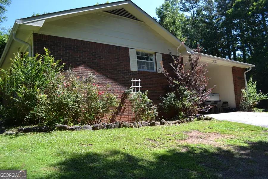 275 Sherwood ST, Toccoa, GA 30577