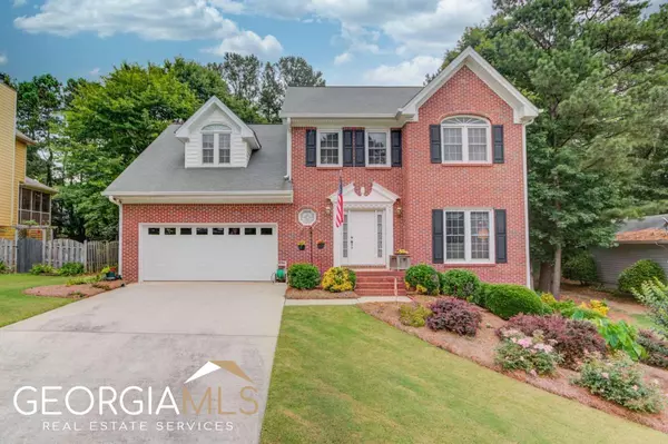 1049 Sunny Field LN, Lawrenceville, GA 30043