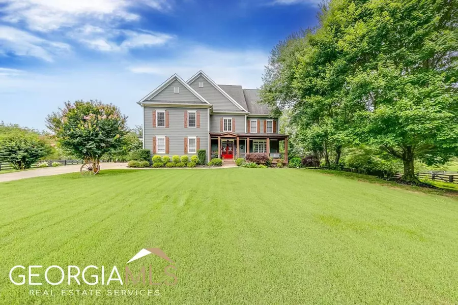 141 Red Gate Lakes DR, Canton, GA 30115