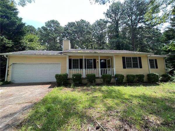 3588 Fernbrook DR, Snellville, GA 30039