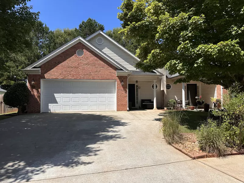 22 Stony Oak DR, Newnan, GA 30263