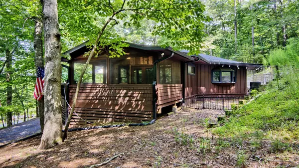 Ellijay, GA 30540,109 Agora LN