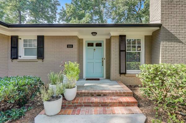 1838 Fisher TRL NE, Atlanta, GA 30345