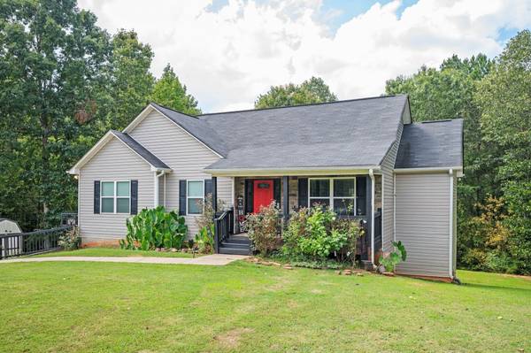 40 Maggie CT, Covington, GA 30016