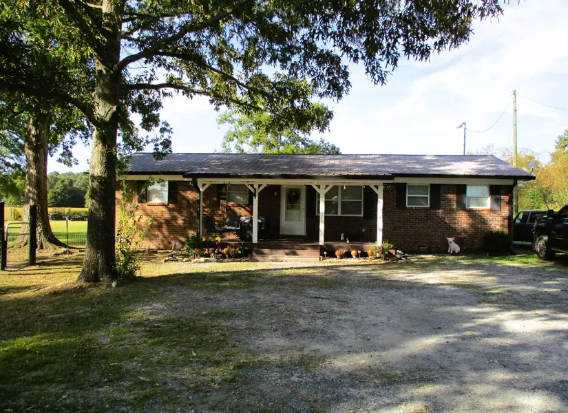 416 Walraven RD NW, Sugar Valley, GA 30746