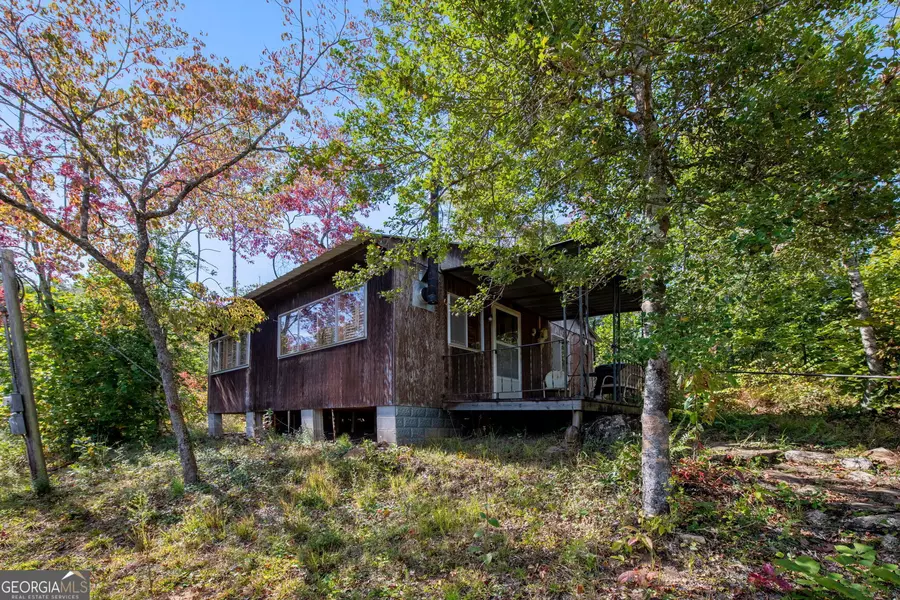 405 Higdon Creek RD, Blue Ridge, GA 30513