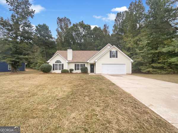 60 Highgrove DR, Covington, GA 30016