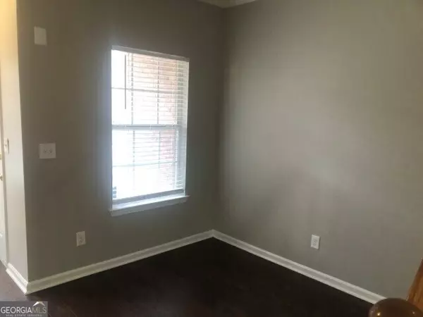 Atlanta, GA 30311,2565 Laurel CIR