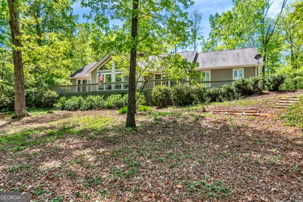 373 Deerfield CIR, Mount Airy, GA 30563