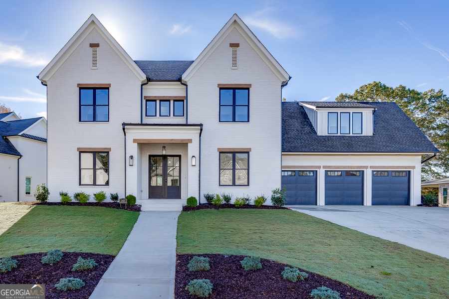 2427 Wolf Meadow LN, Buford, GA 30518