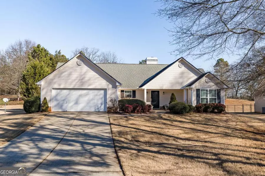 308 Tallassee LN, Statham, GA 30666