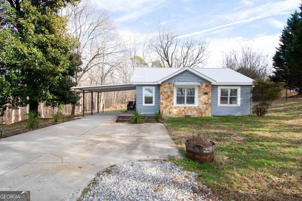 2132 Rock RD, Mount Airy, GA 30563