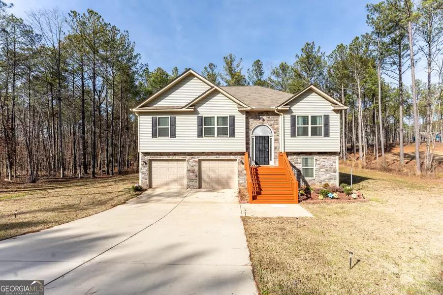 1348 Rocky Plains RD, Covington, GA 30016