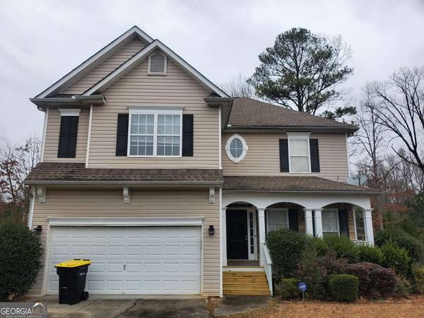 8170 Mayfern DR, Fairburn, GA 30213