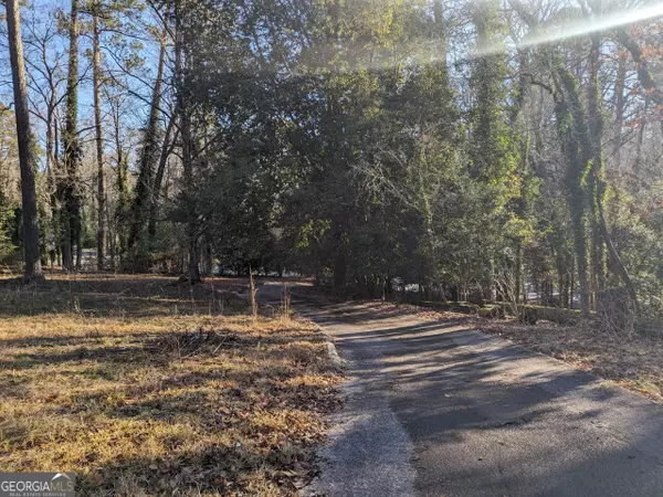 Macon, GA 31211,1494 Twin Pines DR