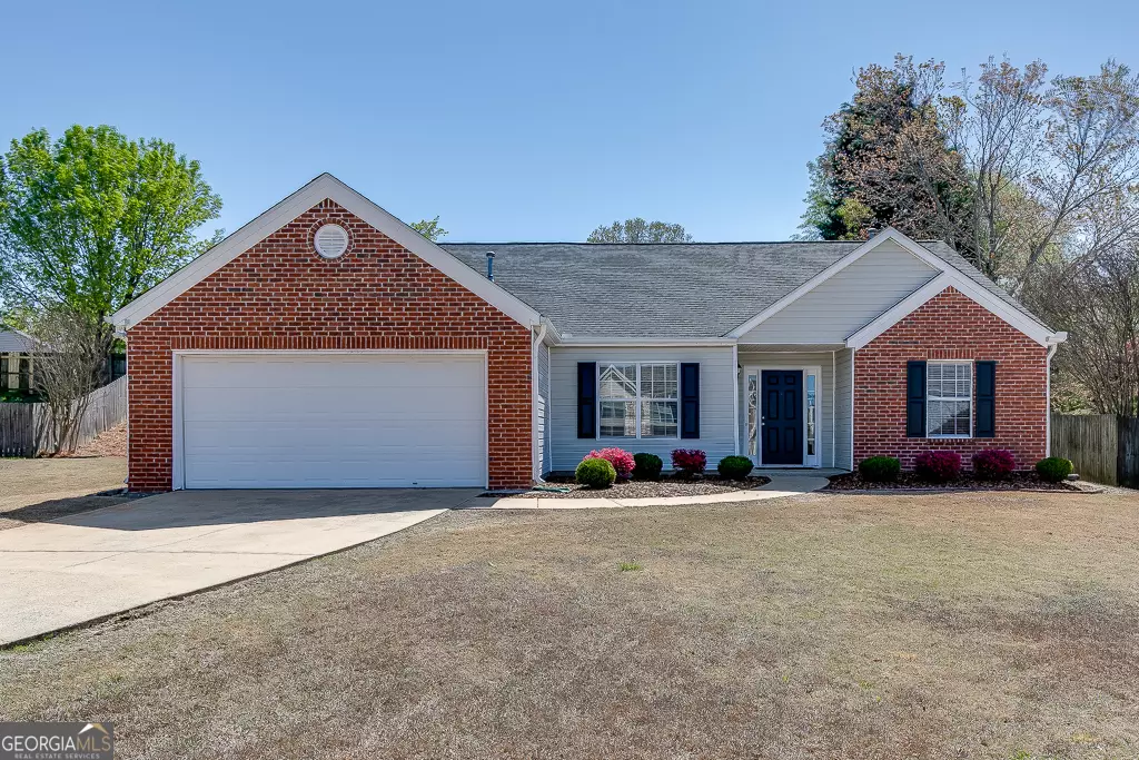 Buford, GA 30519,3183 English Ivy LN