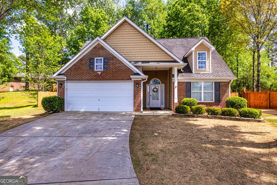 10 Evan CT, Newnan, GA 30263