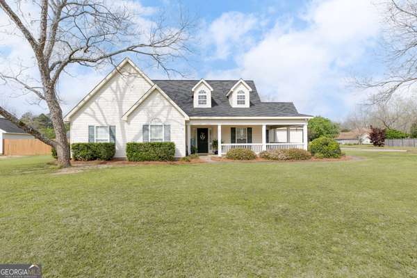 510 Grove LN, Kathleen, GA 31047