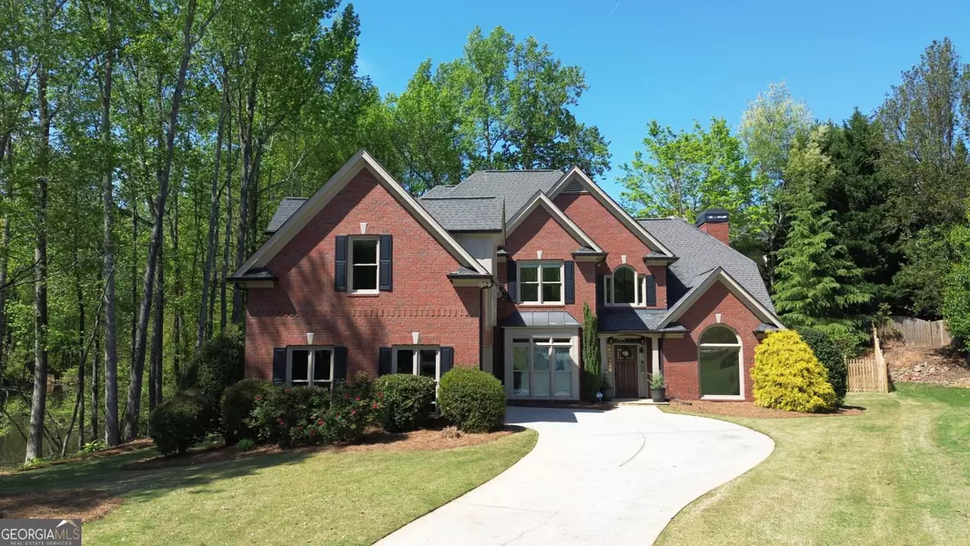 310 Cool Spring CT, Roswell, GA 30075