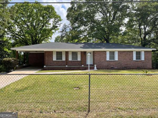 2069 Manson RD,  Macon,  GA 31217