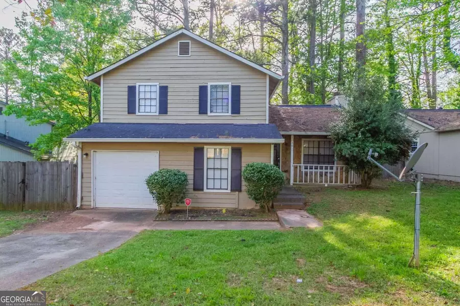 1036 Mainstreet Lake DR, Stone Mountain, GA 30088