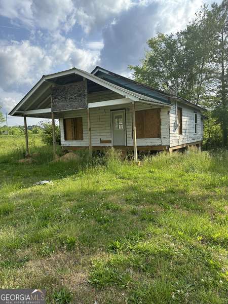 3297 Old Summerville RD, Armuchee, GA 30105