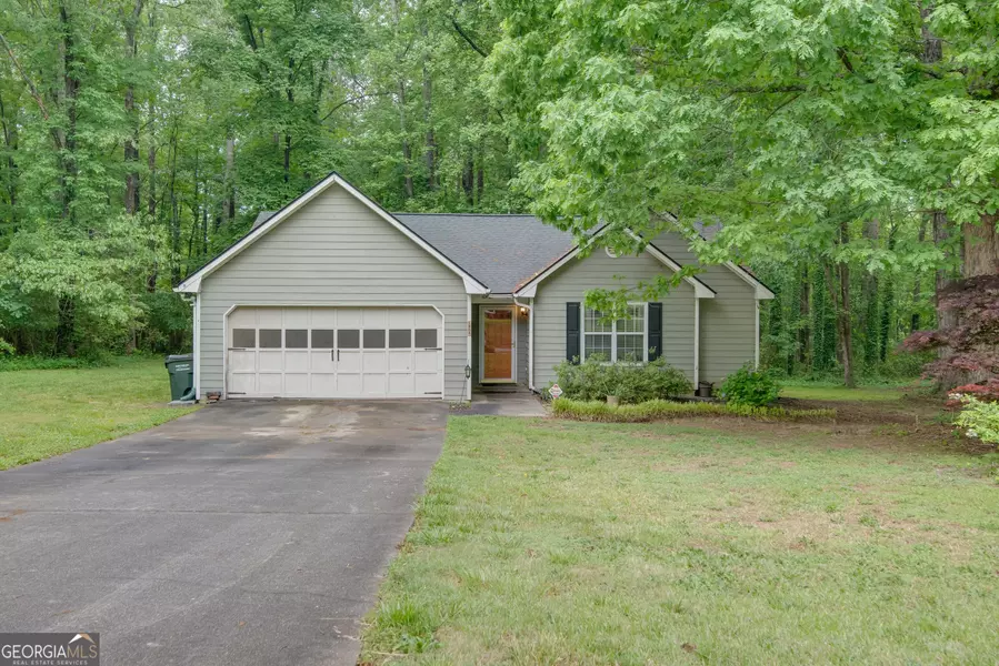 1808 Floye DR, Loganville, GA 30052