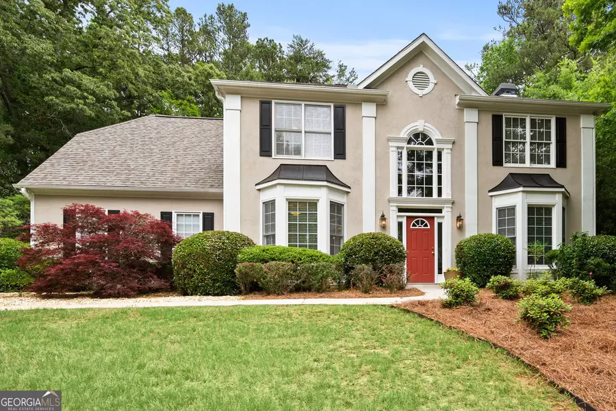 4020 Charleston LN, Roswell, GA 30075