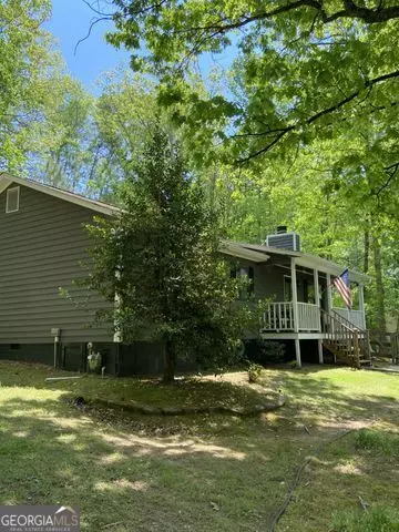 5388 SECRETARIAT LN, Sugar Hill, GA 30518