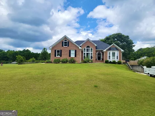 3167 Fieldcrest RD,  Loganville,  GA 30052