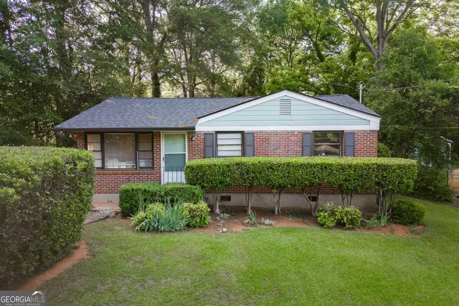 350 Pine Needle RD, Athens, GA 30606